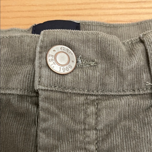 GAP Women's Light Green Jean Shorts Corduroy Women Size 8 - Picture 5 of 8